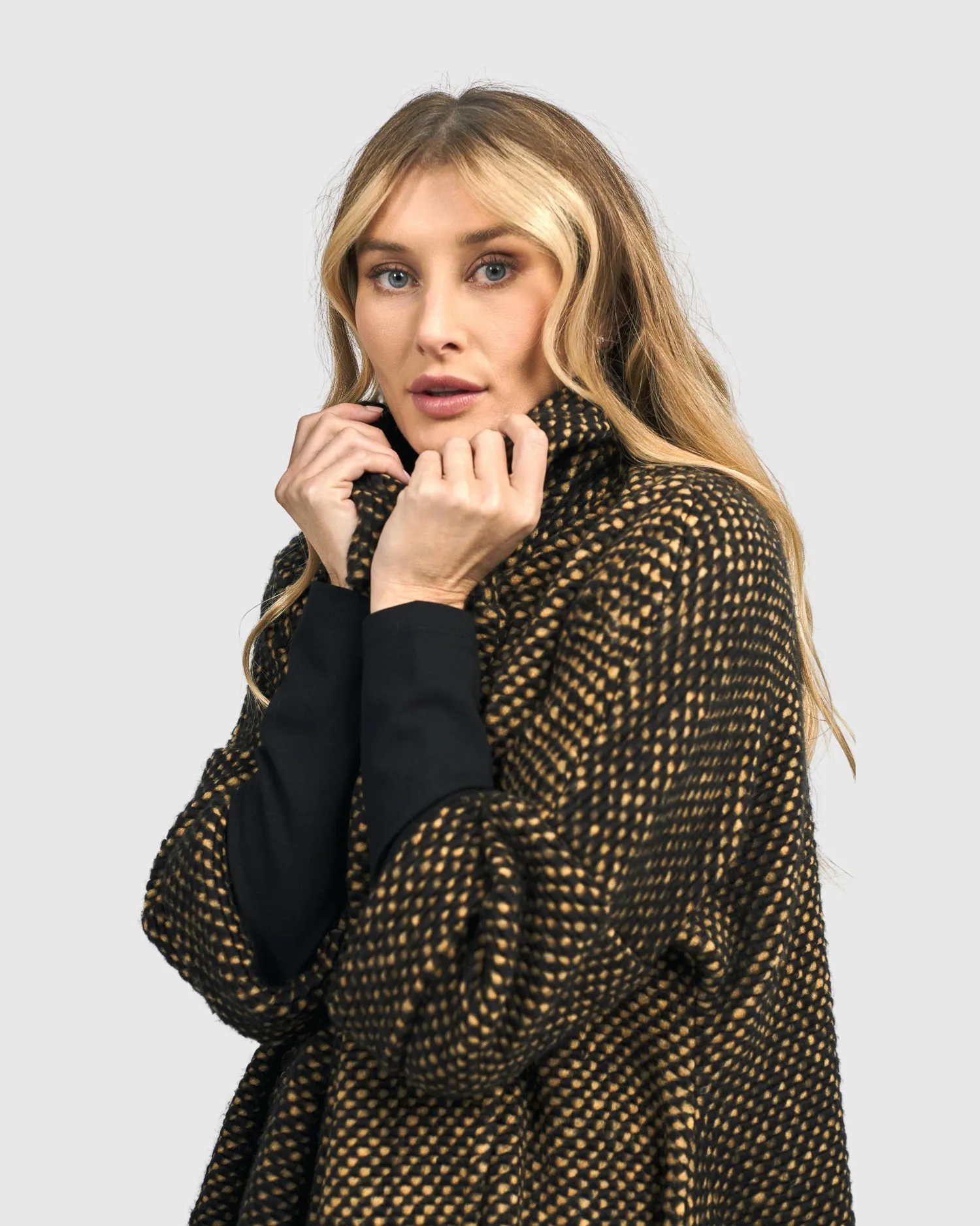 Alembika Poncho Coat