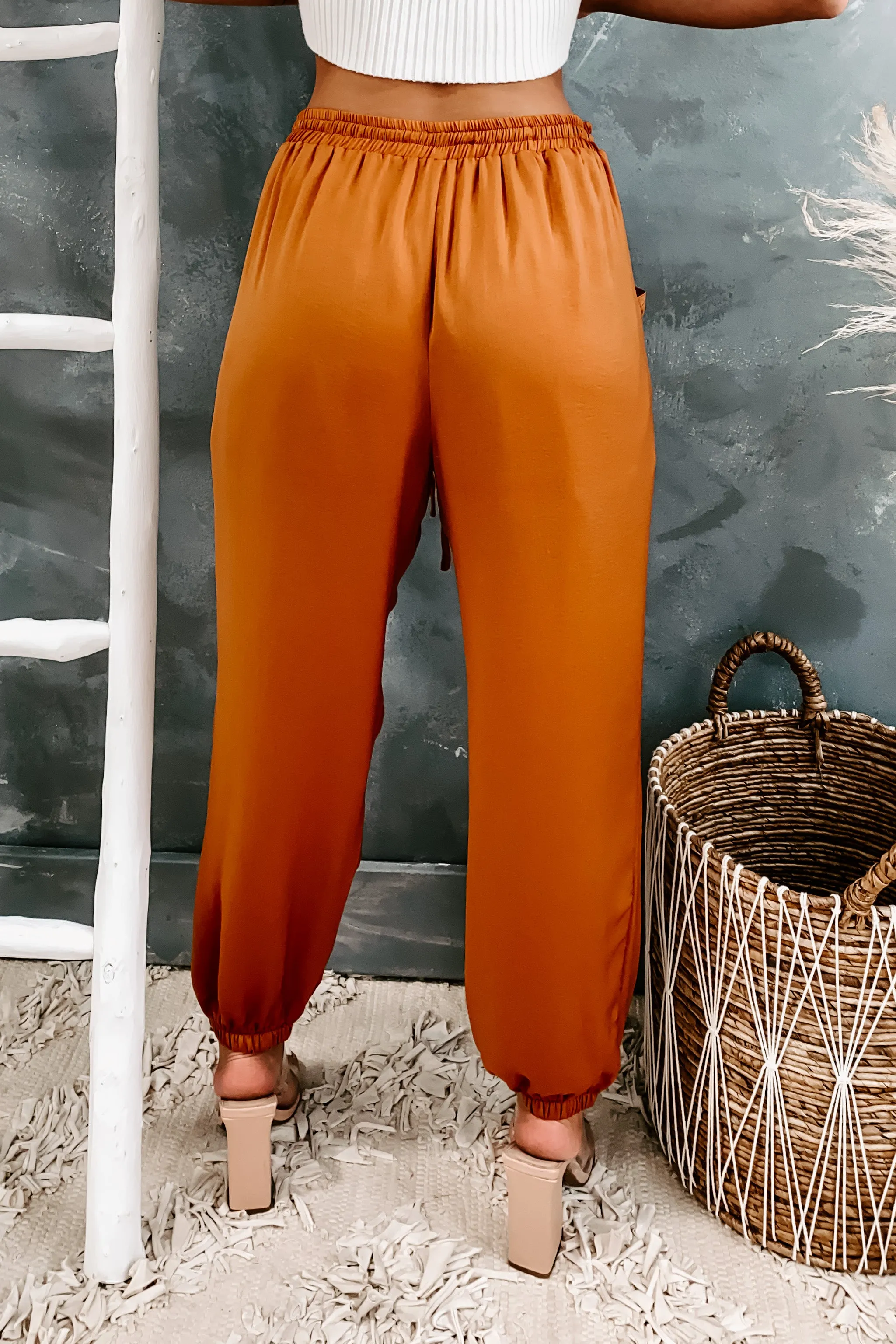 Analissa Satin Joggers (Caramel)