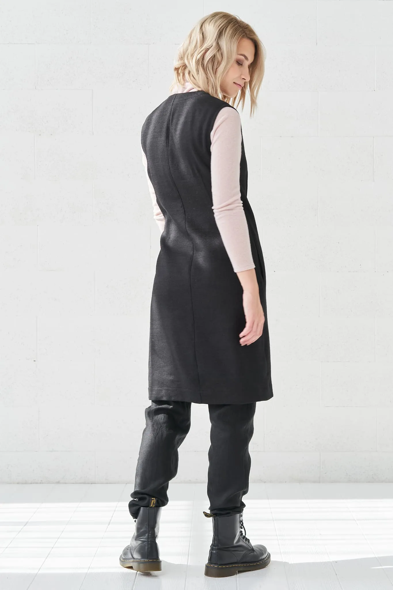 Autumn wool vest Lina