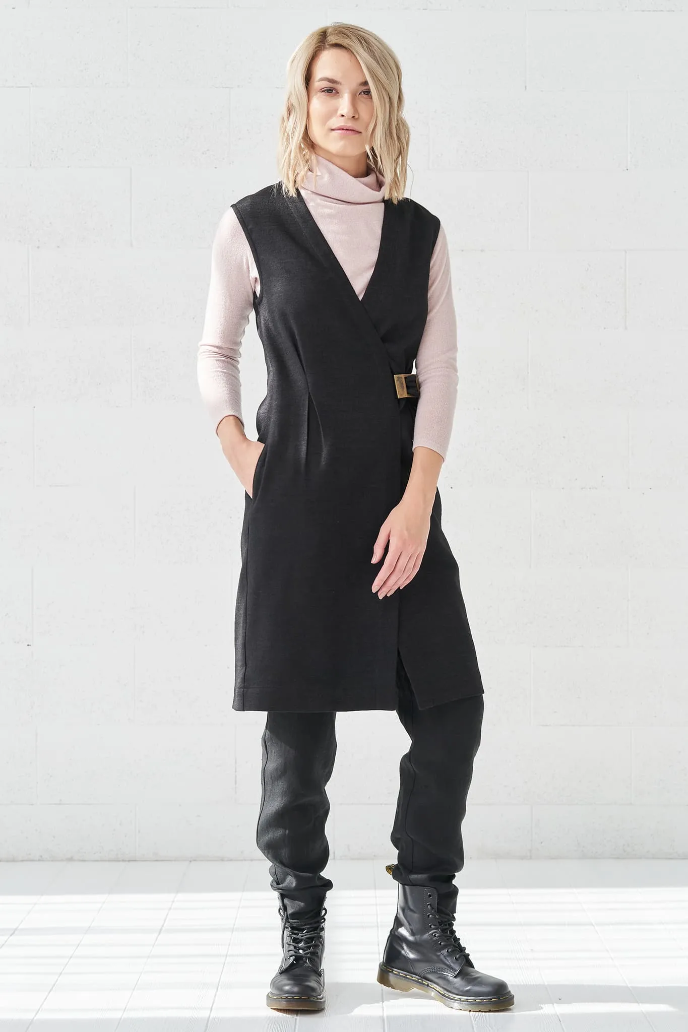 Autumn wool vest Lina