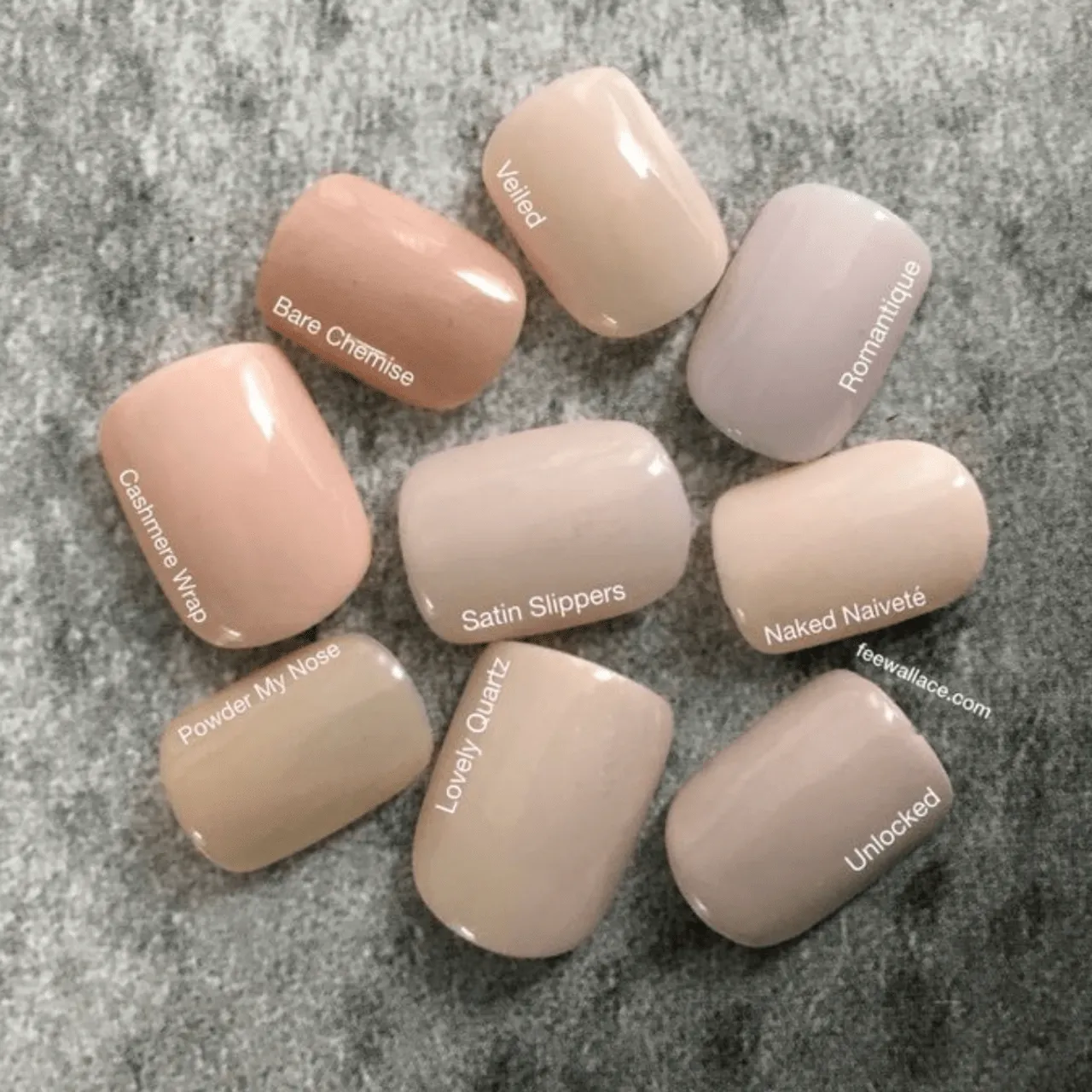 CND VINYLUX - Lovely Quartz #329