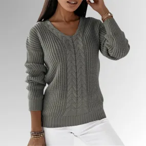 Marimar - Jumper in soft knit with cable pattern
