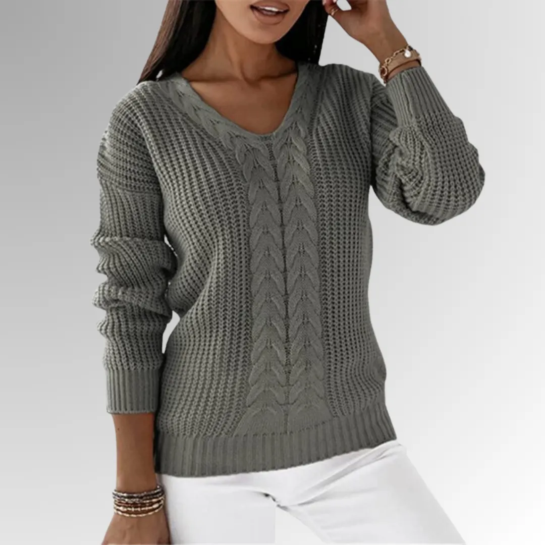 Marimar - Jumper in soft knit with cable pattern