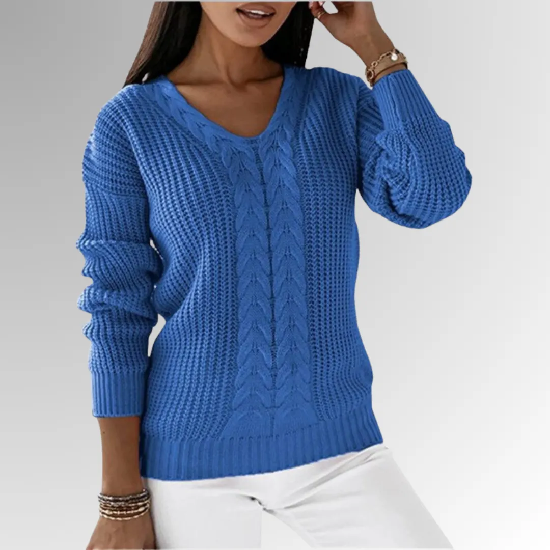 Marimar - Jumper in soft knit with cable pattern
