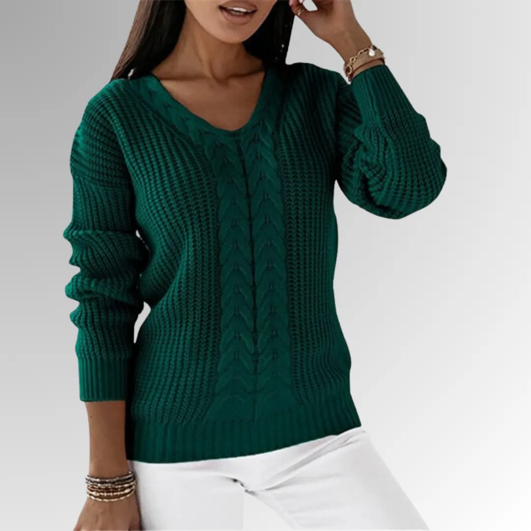 Marimar - Jumper in soft knit with cable pattern