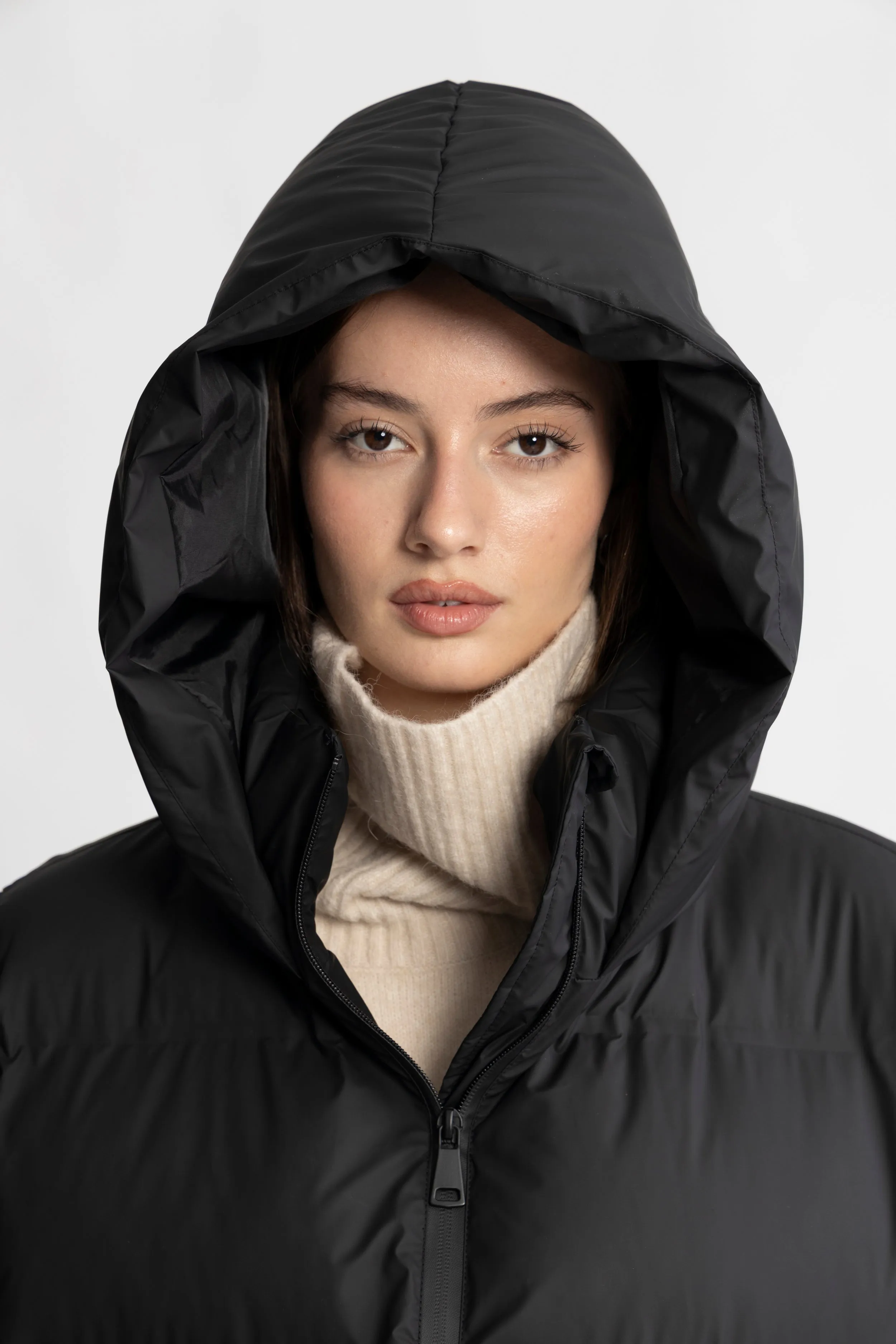 Maud Puffer Jacket - Black