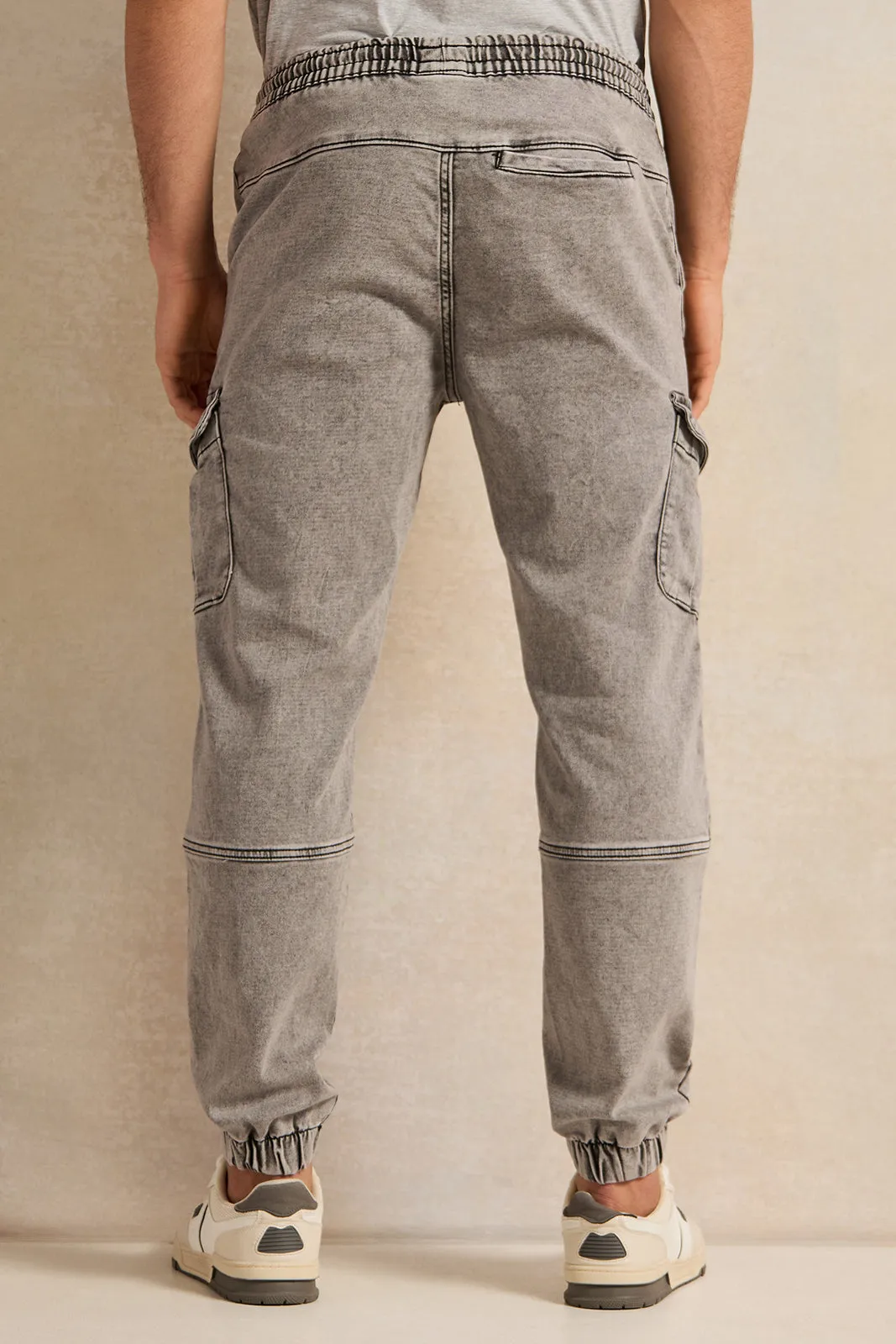 Men Charcoal Cargo Jogger