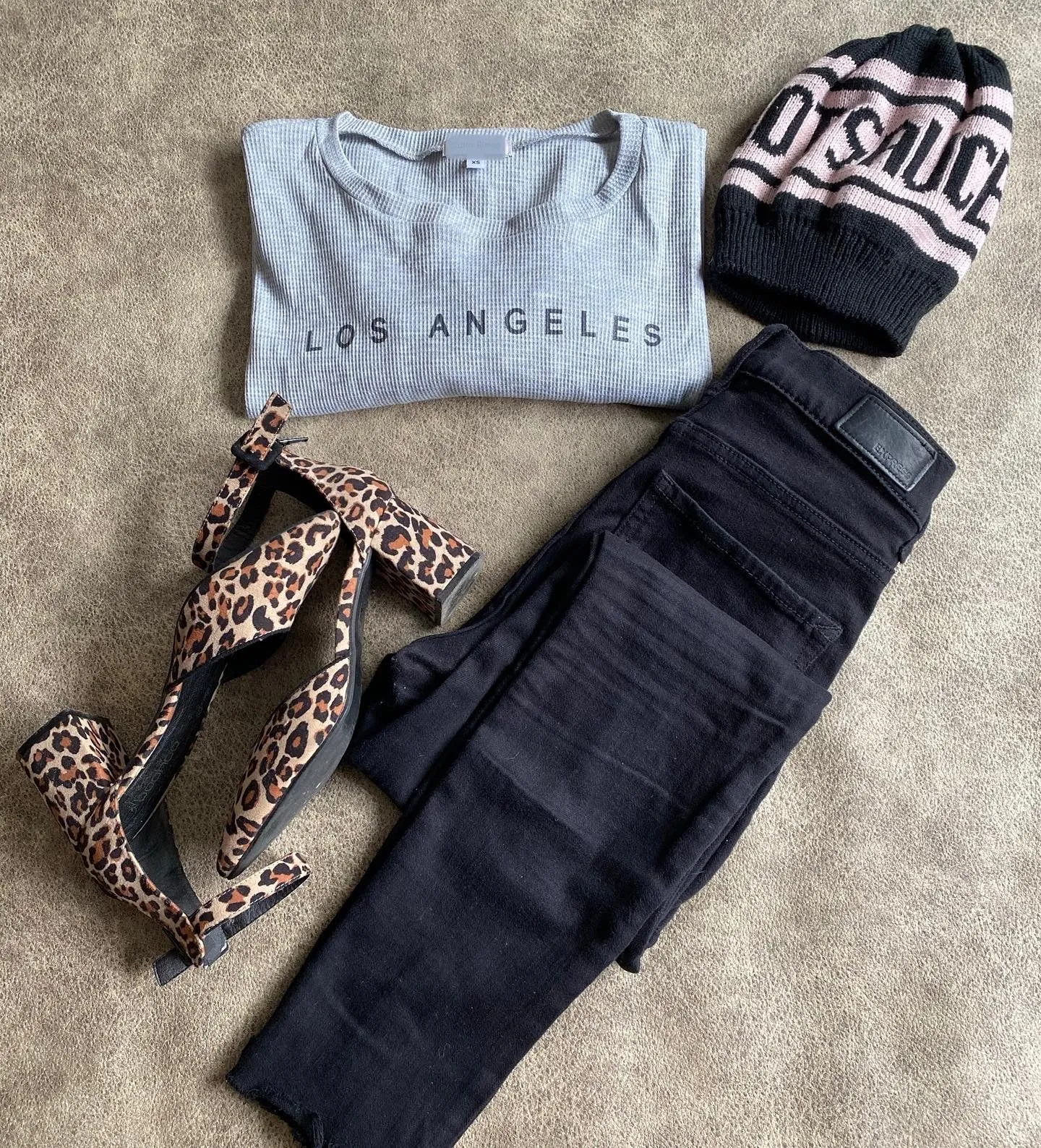 "LA" Oversized Crop Sweater