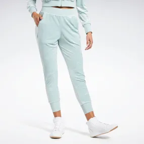 Reebok Apparel Women Classics Energy Q4 Velour Joggers Seagry