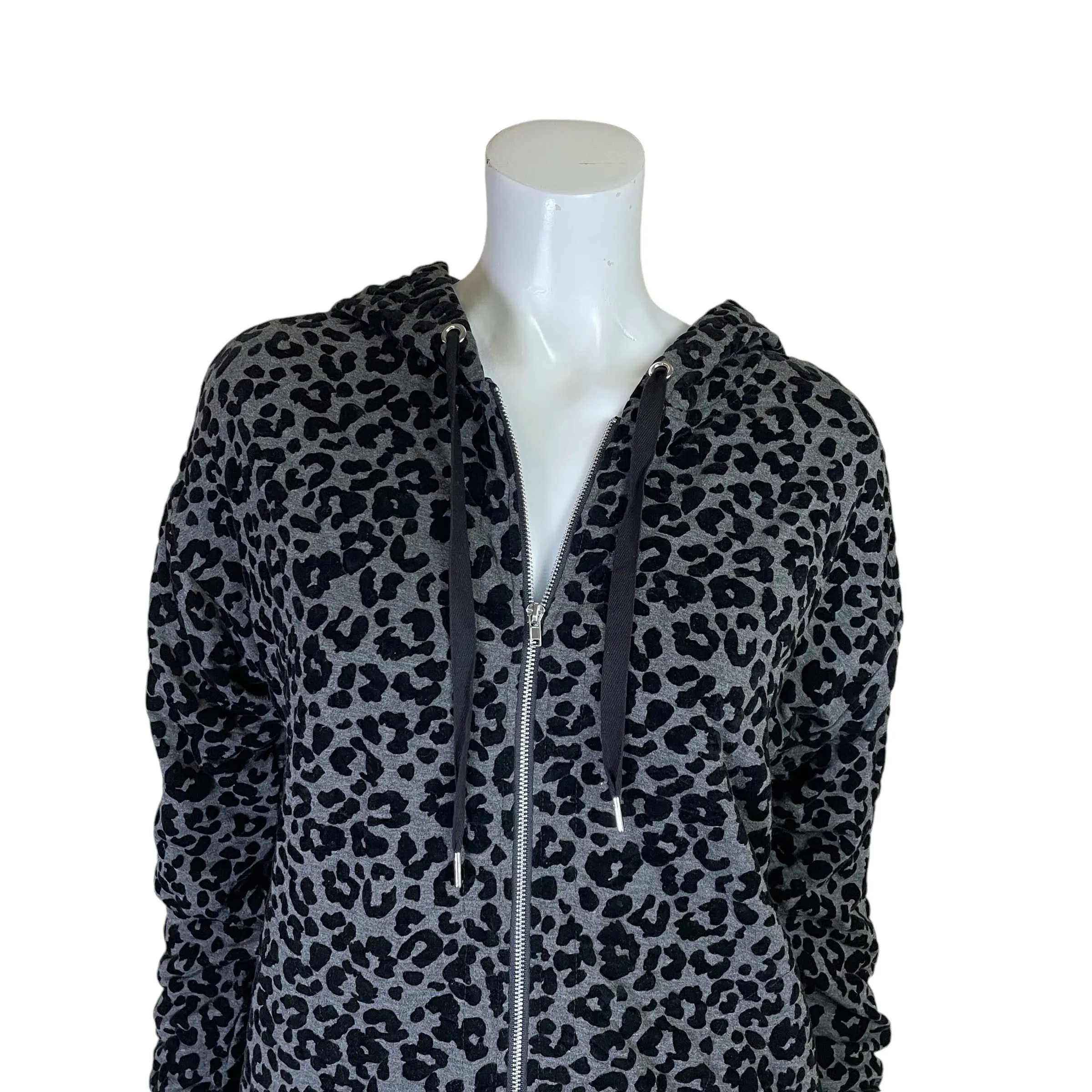 Soma Wknd | Women's Gray and Black Velour Leopard Print Lounge Set | Size: L