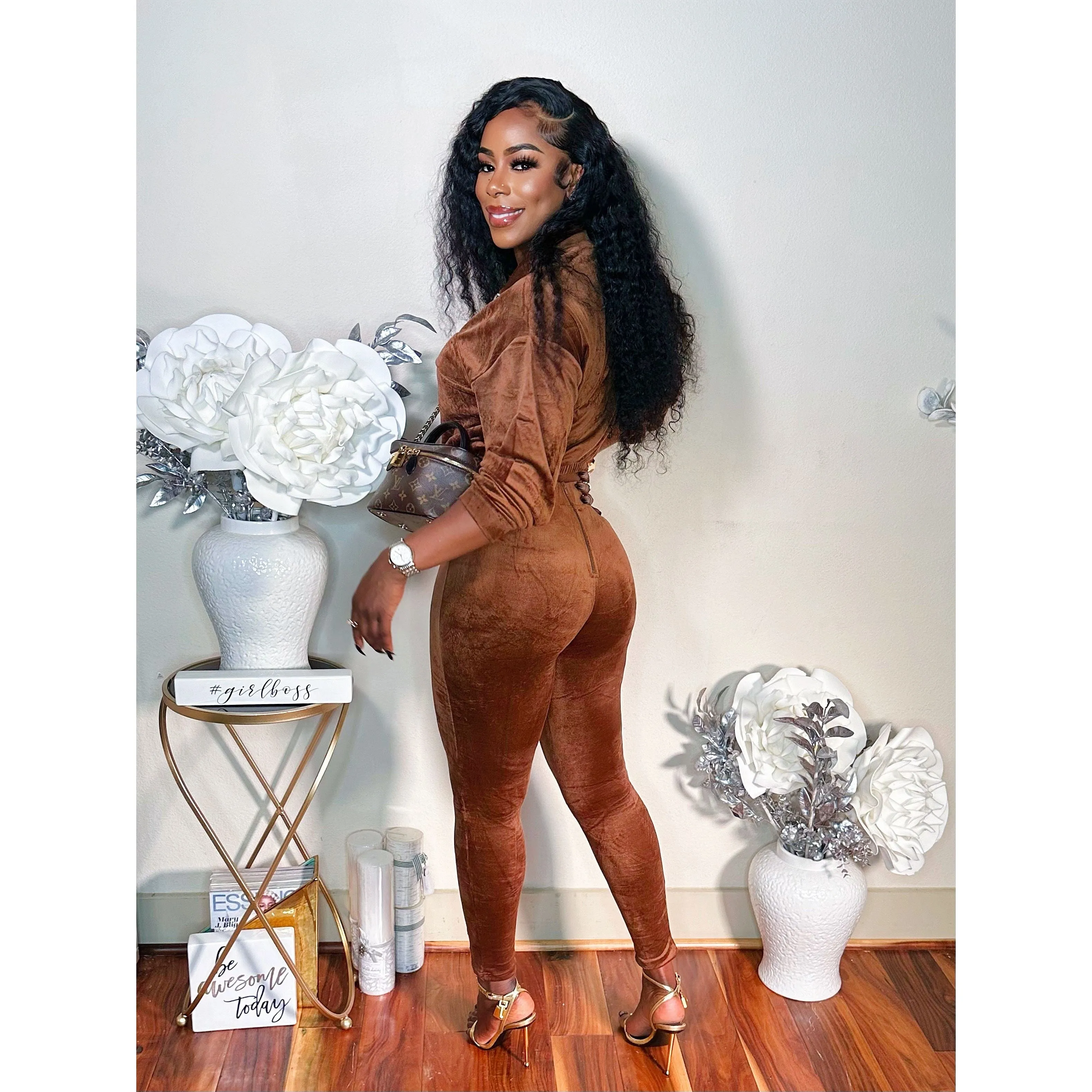 THE FANNY PACK SUEDE PANTS SET (BROWN)